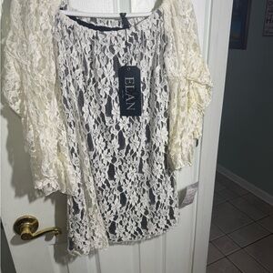 Elan Lace Blouse - Cream and White Size M NWT So Pretty!